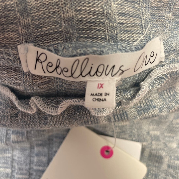 New Rebellious One Womens Plus Size 1X Long Sleeve Ruffled Soft Pullover Sweater - Picture 5 of 6